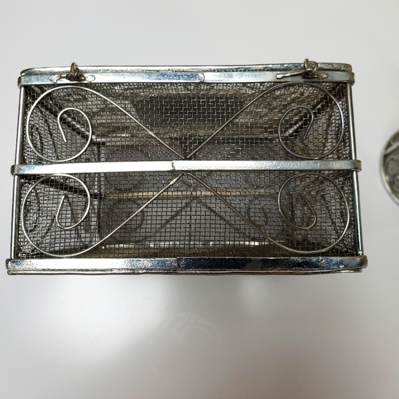 Curio box and round holder silver mesh mirror top 4.5 inch square 2.7 inch tall - Picture 12 of 14